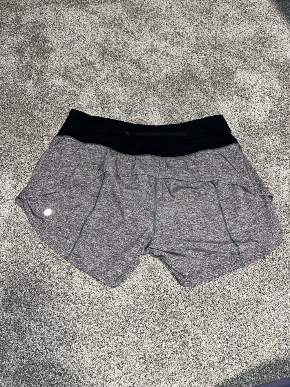 Lululemon Track Shorts 4” Women’s Size 6 heathered black